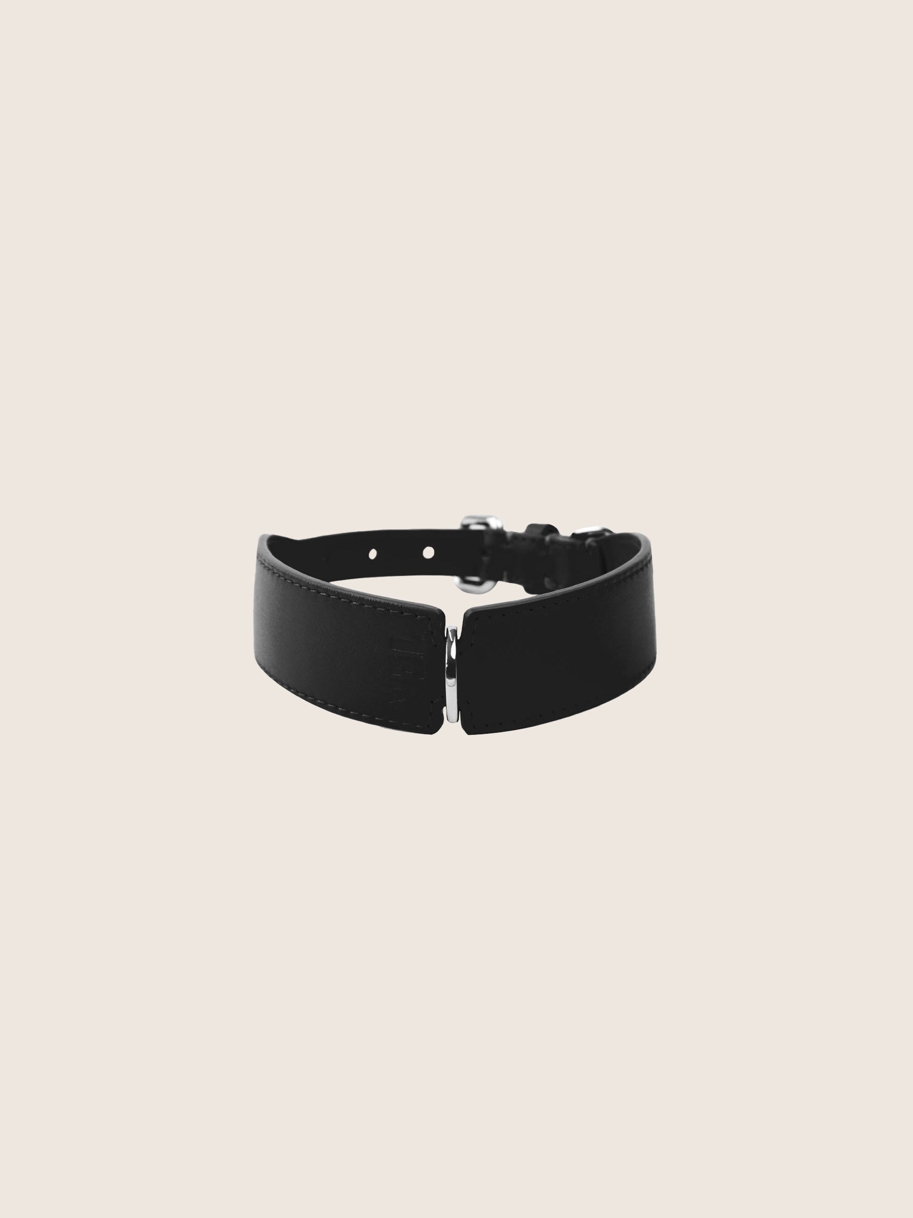 The Heritage Collar