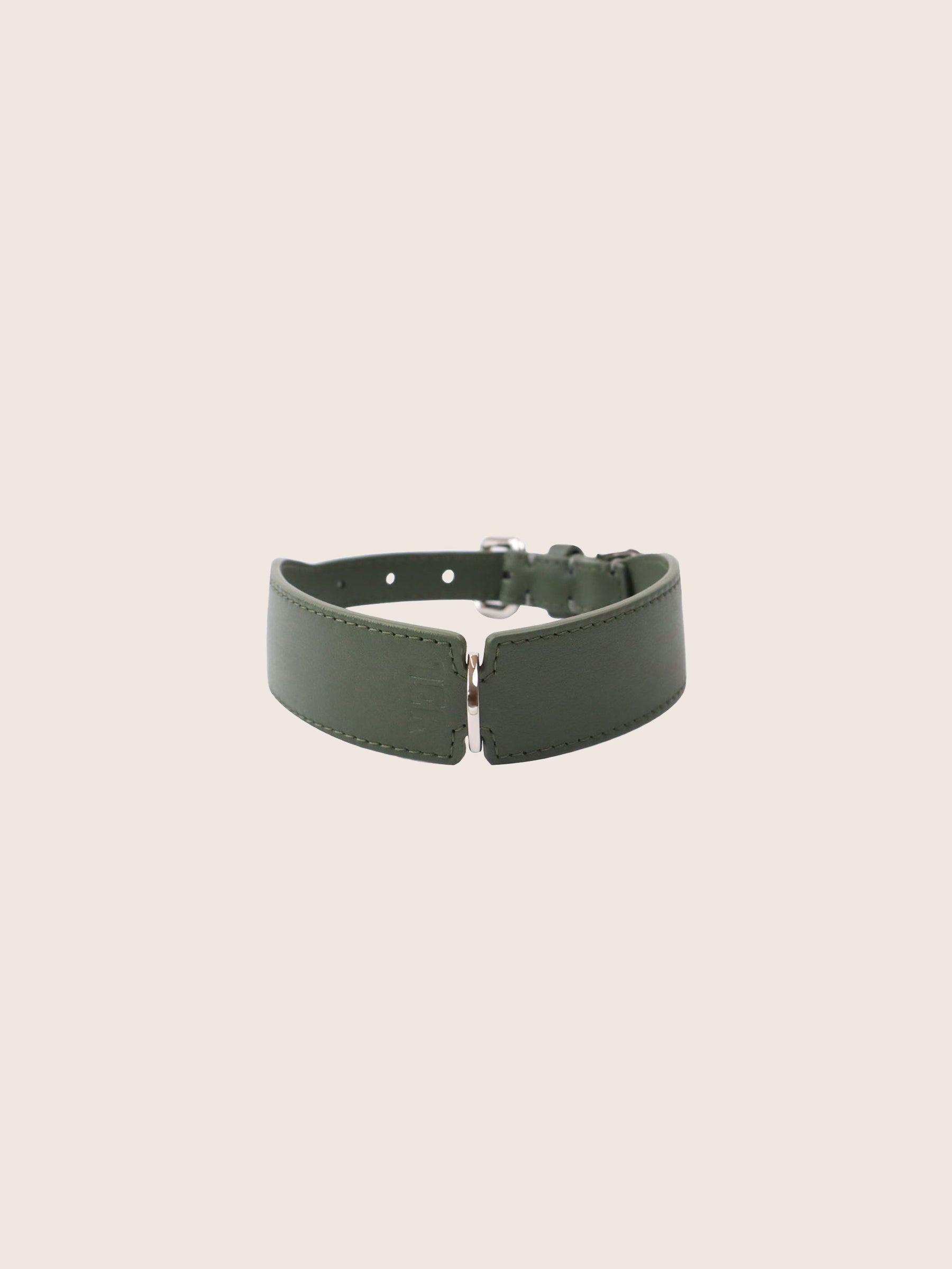 The Heritage Collar